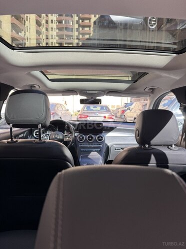 Mercedes GLC 300 4MATIC 2020, 99,000 km - 2.0 l - Bakı