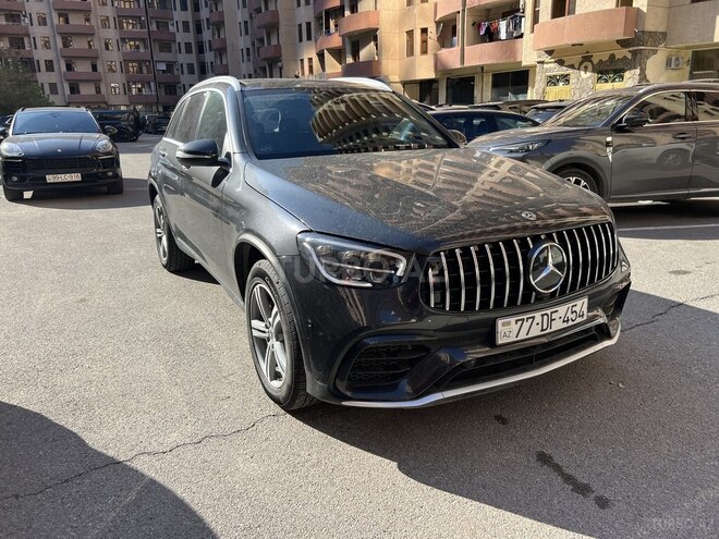 Mercedes GLC 300 4MATIC 2020, 99,000 km - 2.0 l - Bakı