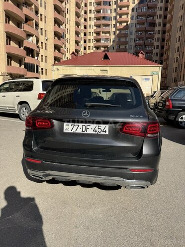 Mercedes GLC 300 4MATIC 2020, 99,000 km - 2.0 l - Bakı