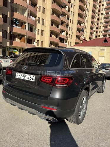 Mercedes GLC 300 4MATIC 2020, 99,000 km - 2.0 l - Bakı
