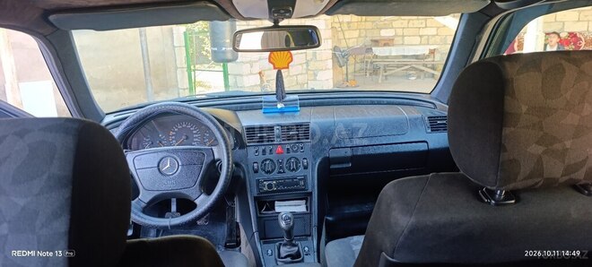 Mercedes C 180 2000, 860,000 km - 1.8 л - Xudat
