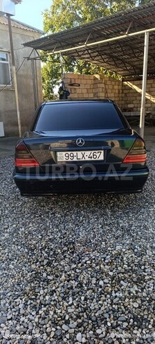 Mercedes C 180 2000, 860,000 km - 1.8 л - Xudat