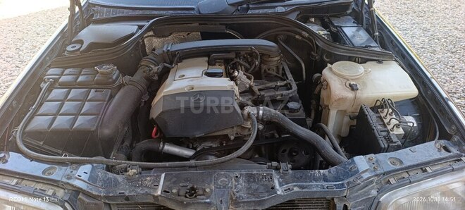 Mercedes C 180 2000, 860,000 km - 1.8 л - Xudat