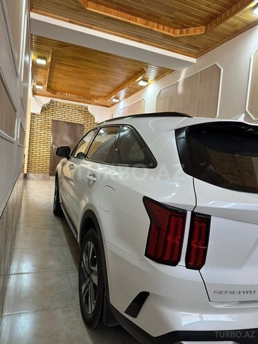 Kia Sorento 2023, 31,004 km - 1.6 l - Qazax