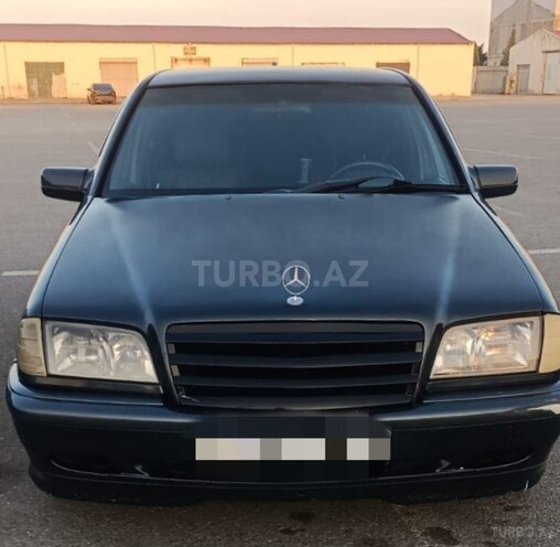 Mercedes C 220 1999, 223,500 km - 2.2 l - Bakı