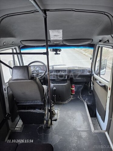 Mercedes 208 D 1992, 397,887 km - 2.3 l - Quba