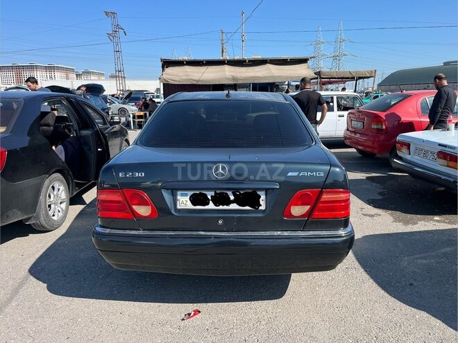 Mercedes E 230 1997, 442,000 km - 2.3 l - Bakı