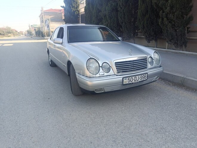 Mercedes E 230 1996, 326,000 km - 2.3 л - Bakı