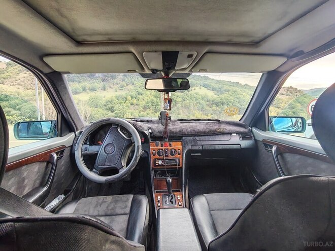 Mercedes C 180 1995, 164,941 km - 1.8 l - Yardımlı