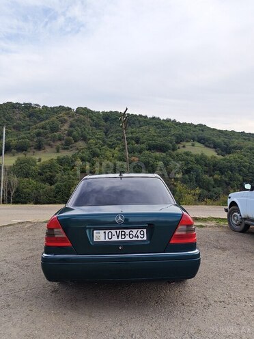 Mercedes C 180 1995, 164,941 km - 1.8 l - Yardımlı