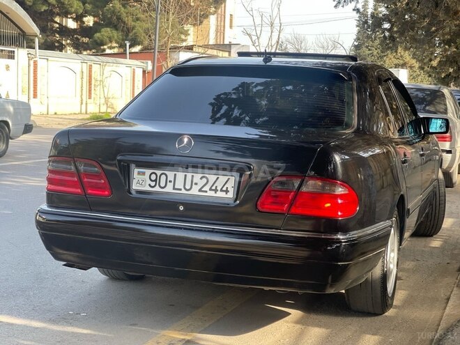 Mercedes E 240 1998, 430,000 km - 2.4 л - Bakı