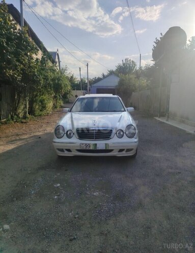 Mercedes E 220 2000, 280,523 km - 2.2 l - Bakı