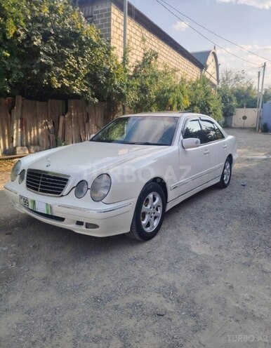 Mercedes E 220 2000, 280,523 km - 2.2 l - Bakı