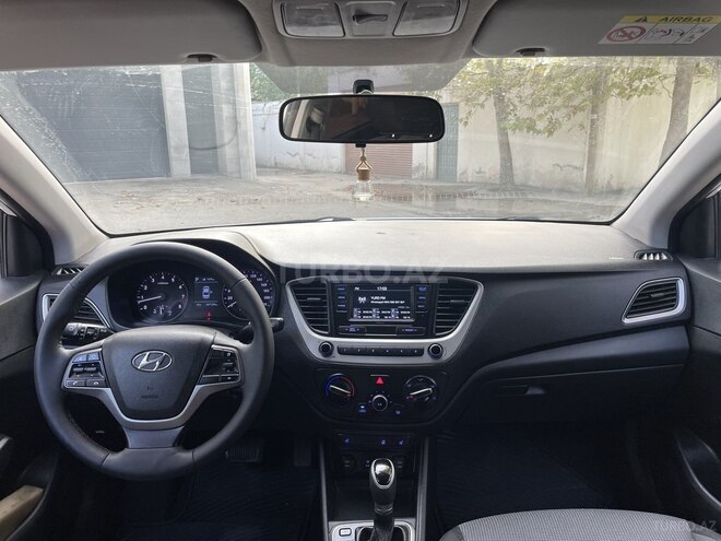 Hyundai Accent 2017, 186,000 km - 1.6 l - Bakı