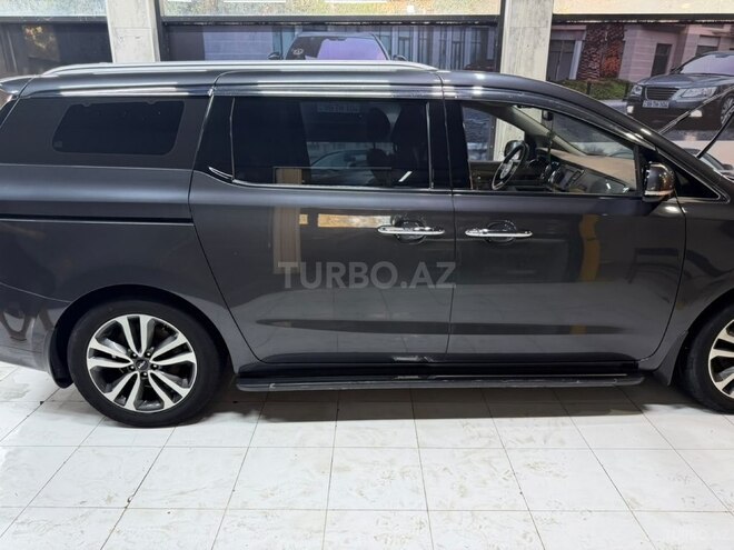Kia Carnival 2017, 350,000 km - 2.2 l - Bakı