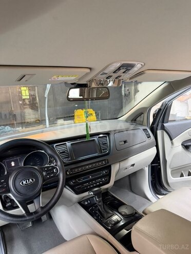 Kia Carnival 2017, 350,000 km - 2.2 l - Bakı