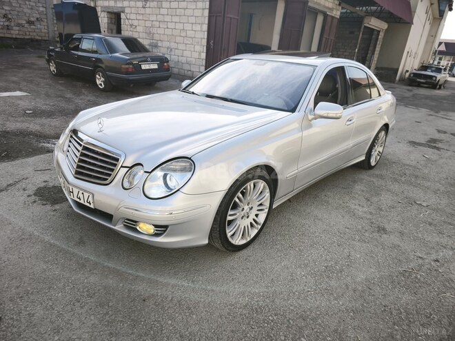 Mercedes E 350 2008, 295,257 km - 3.5 l - Ucar