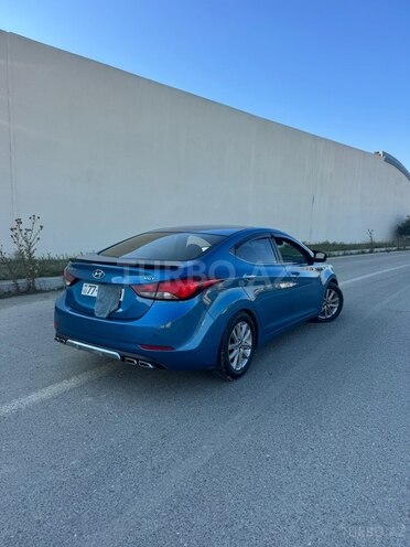 Hyundai Avante 2015, 240,136 km - 1.6 л - Bakı