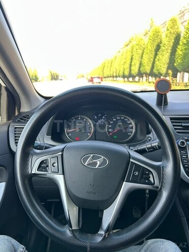 Hyundai Accent 2013, 201,500 km - 1.6 l - Gəncə