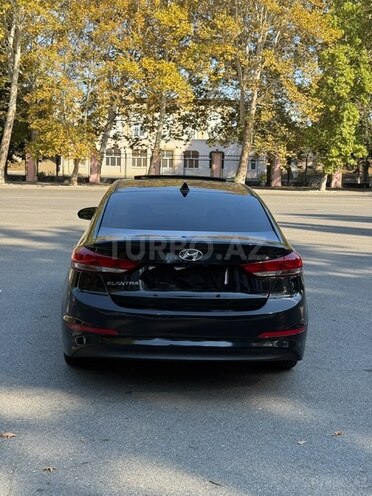 Hyundai Elantra 2016, 213,753 km - 2.0 л - Mingəçevir