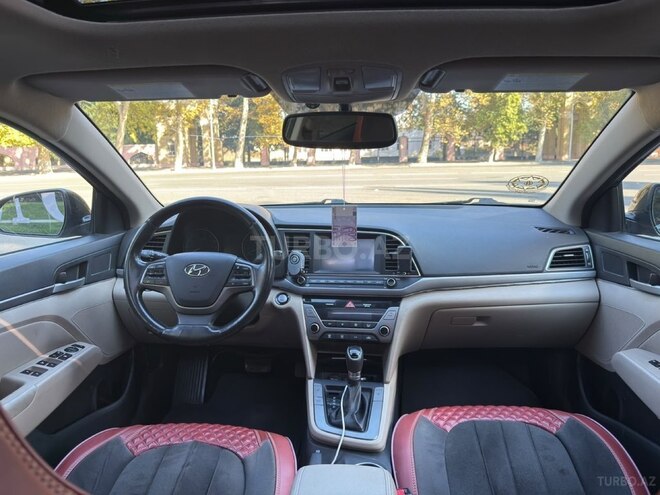 Hyundai Elantra 2016, 213,753 km - 2.0 л - Mingəçevir