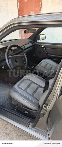 Mercedes 230 E 1989, 378,000 km - 2.3 l - Bakı