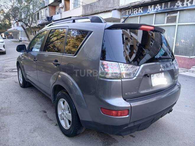 Mitsubishi Outlander 2007, 213,500 km - 3.0 l - Sumqayıt