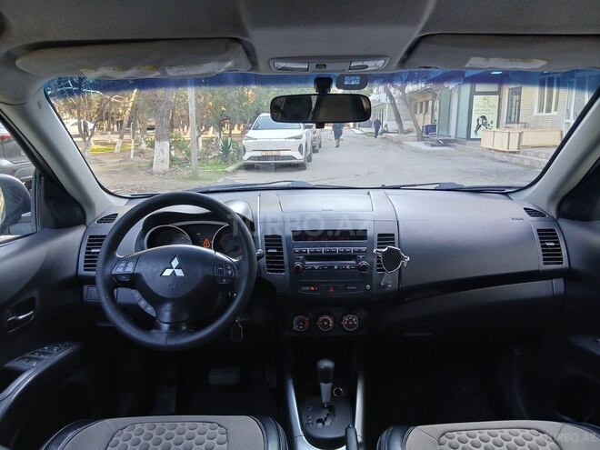 Mitsubishi Outlander 2007, 213,500 km - 3.0 l - Sumqayıt
