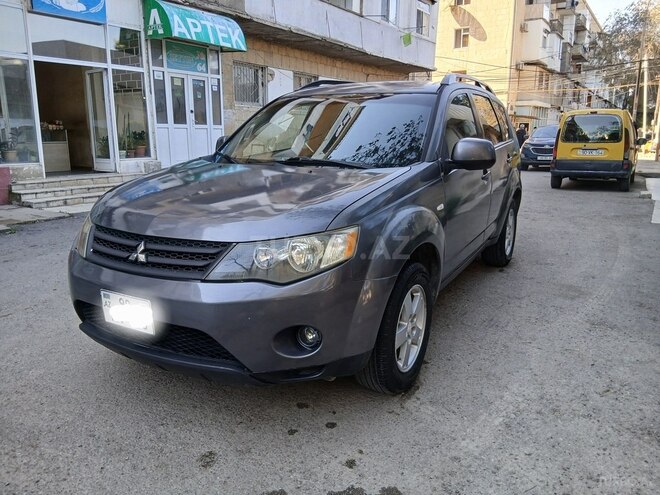 Mitsubishi Outlander 2007, 213,500 km - 3.0 l - Sumqayıt
