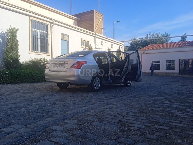 Nissan Sunny 2012, 140,000 km - 1.5 л - Bakı