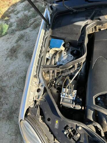 Mercedes E 220 2006, 236,000 km - 2.2 l - Bakı
