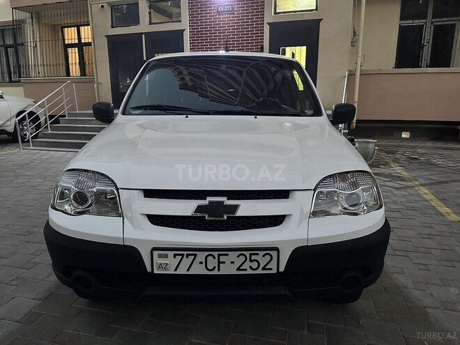 Chevrolet Niva 2014, 198,000 km - 1.7 л - Bakı