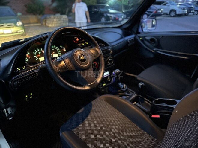 Chevrolet Niva 2014, 198,000 km - 1.7 л - Bakı