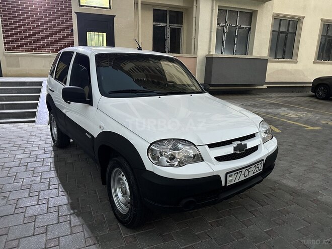 Chevrolet Niva 2014, 198,000 km - 1.7 л - Bakı
