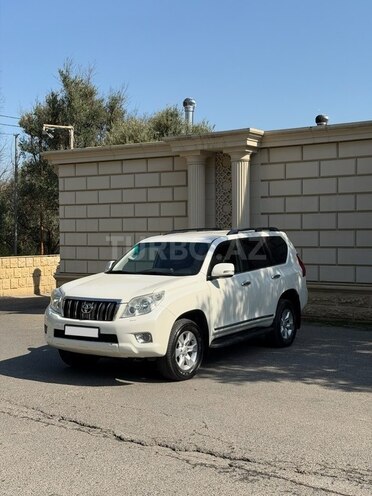 Toyota Land Cruiser Prado 2012, 422,000 km - 3.0 l - Bakı