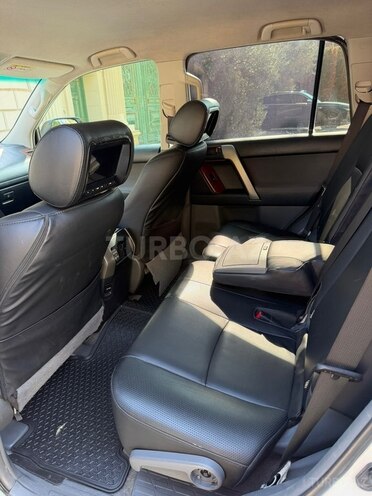Toyota Land Cruiser Prado 2012, 422,000 km - 3.0 l - Bakı