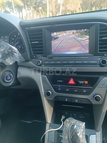 Hyundai Elantra 2017, 144,320 km - 2.0 л - Bakı
