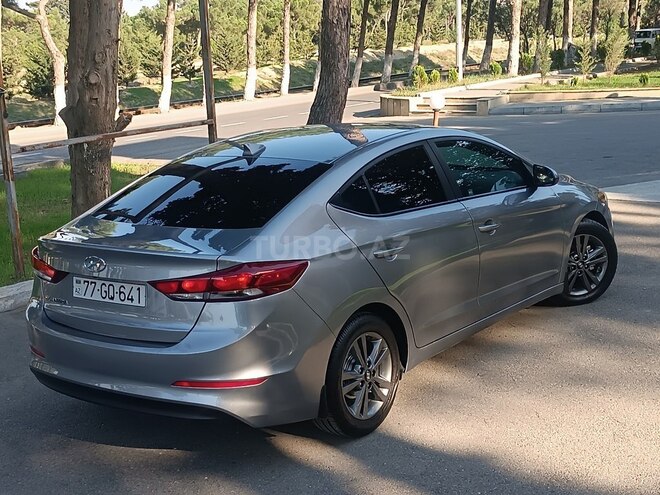 Hyundai Elantra 2017, 144,320 km - 2.0 л - Bakı