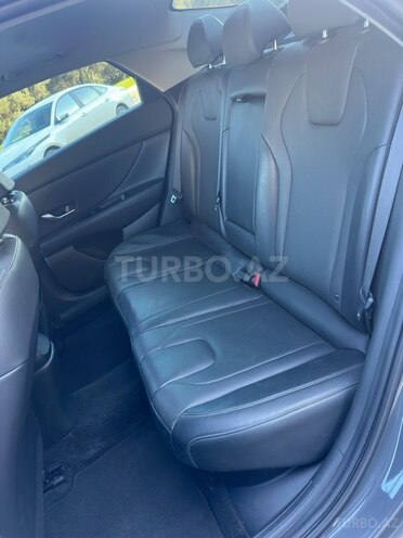 Hyundai Elantra 2023, 68,000 km - 1.6 л - Bakı