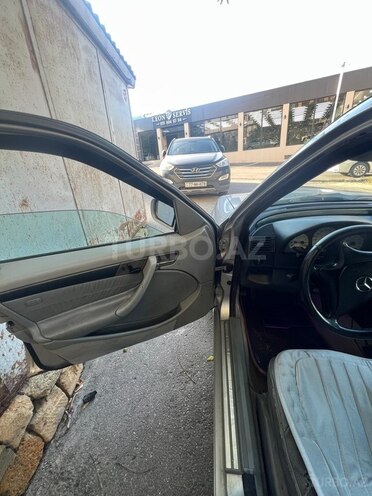 Mercedes C 230 1999, 250,000 km - 2.3 l - Bakı