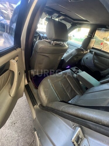 Mercedes C 230 1999, 250,000 km - 2.3 l - Bakı