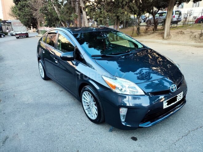Toyota Prius 2011, 299,999 km - 1.8 l - Bakı