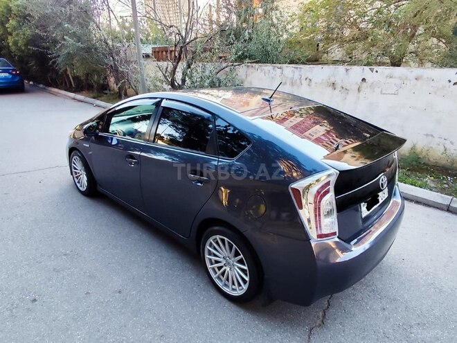Toyota Prius 2011, 299,999 km - 1.8 l - Bakı