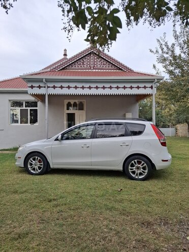 Hyundai i30 2009, 285,000 km - 2.0 л - Füzuli