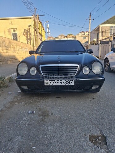 Mercedes E 270 2001, 437,000 km - 2.7 l - Bakı