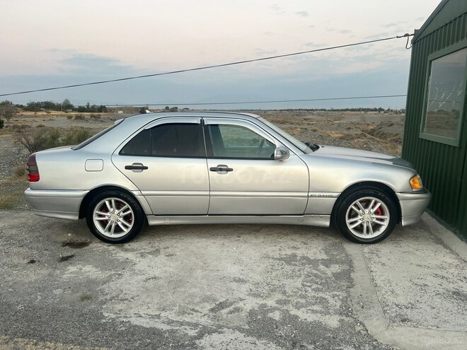 Mercedes C 230 1999, 250,000 km - 2.3 l - Bakı
