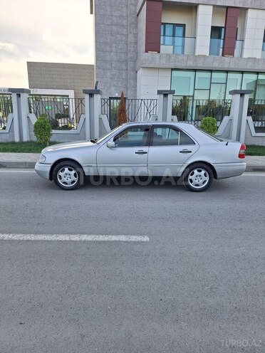 Mercedes C 200 1994, 386,578 km - 2.0 l - Yevlax