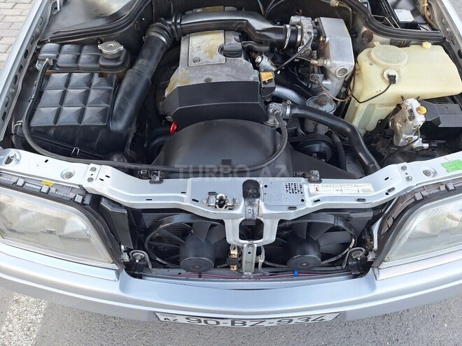 Mercedes C 200 1994, 386,578 km - 2.0 l - Yevlax