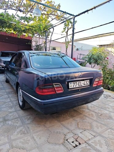 Mercedes E 200 1996, 307,660 km - 2.0 l - Bakı