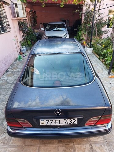 Mercedes E 200 1996, 307,660 km - 2.0 l - Bakı